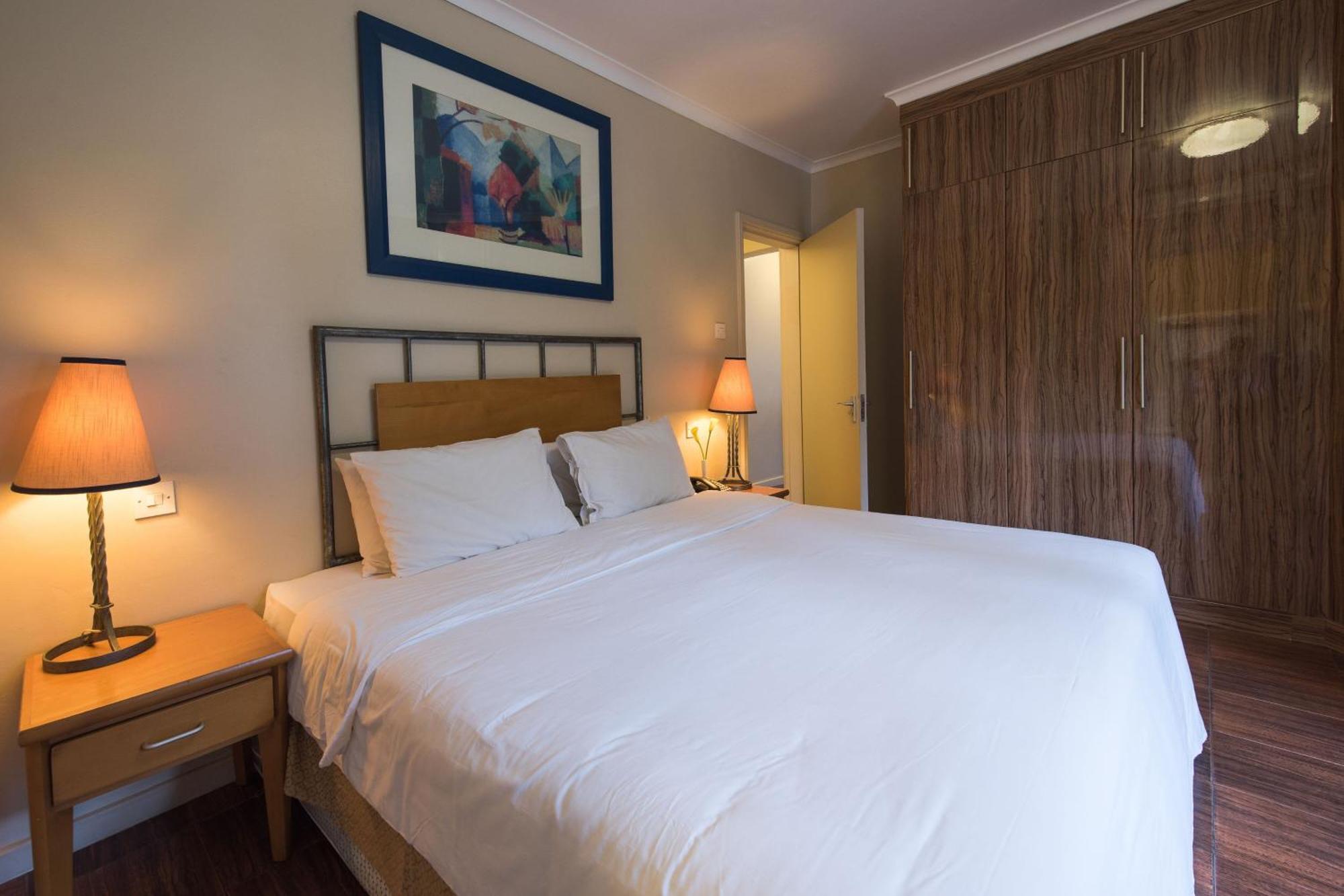 Protea Hotel By Marriott Dar Es Salaam Oyster Bay Exterior photo
